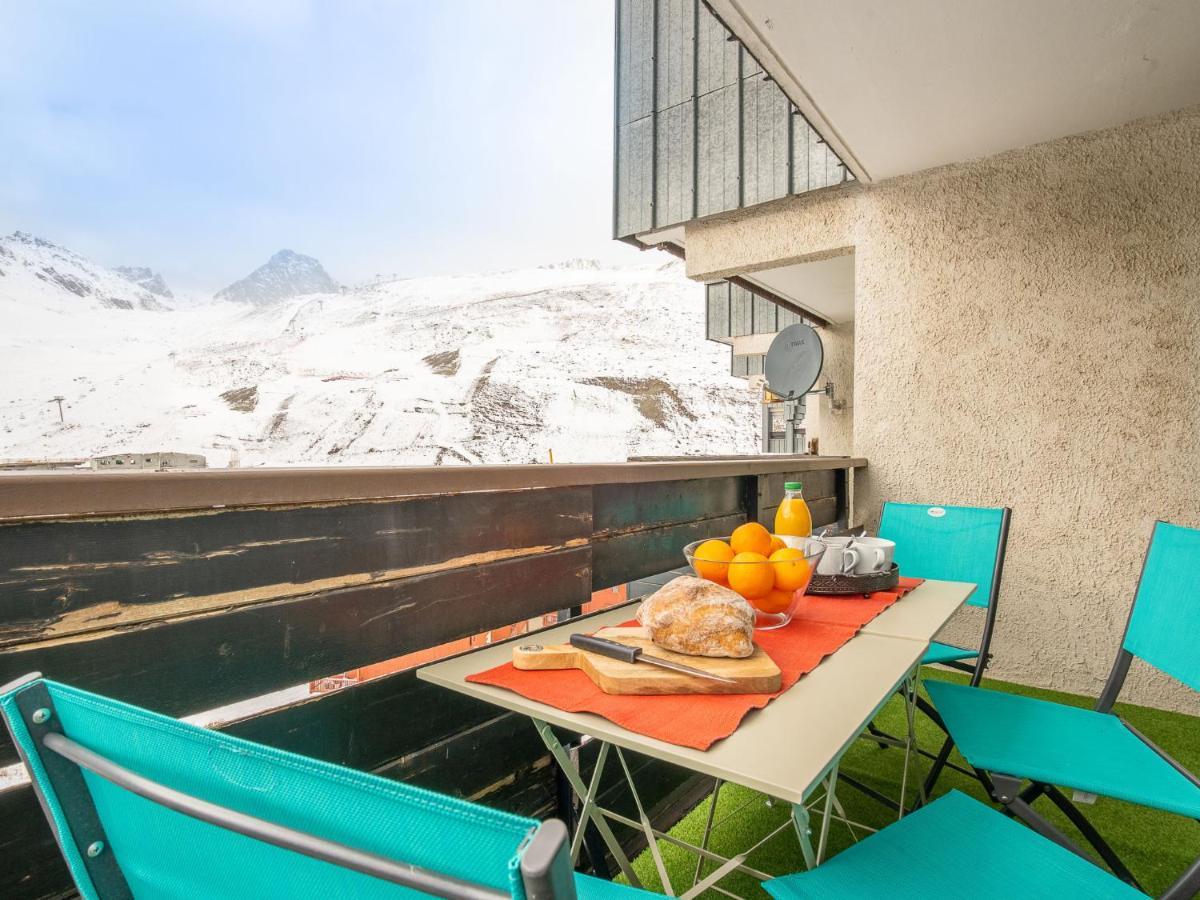 Les Grandes Platieres - Val Claret-28 By Interhome Apartment *